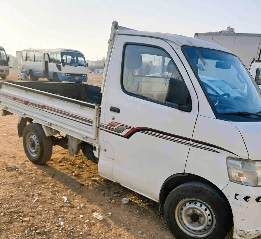 دباب توصيل بجدة لتوصيل طلبات الأثاث بسرعة وأمان